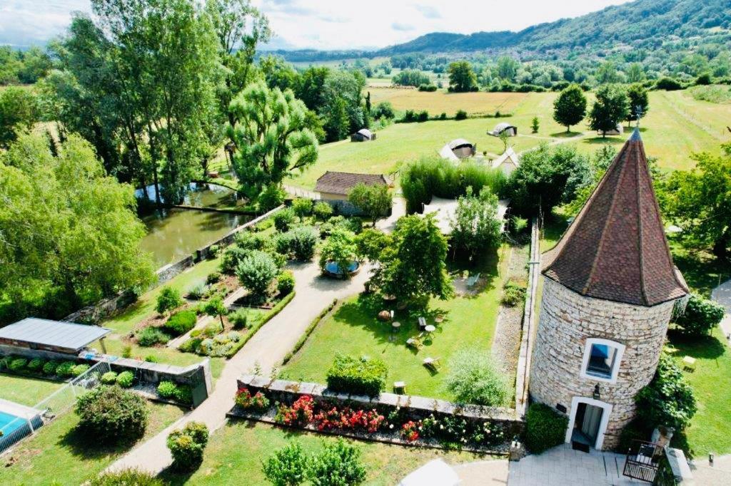 Domaine De Suzel Hotel Vignieu Exterior foto
